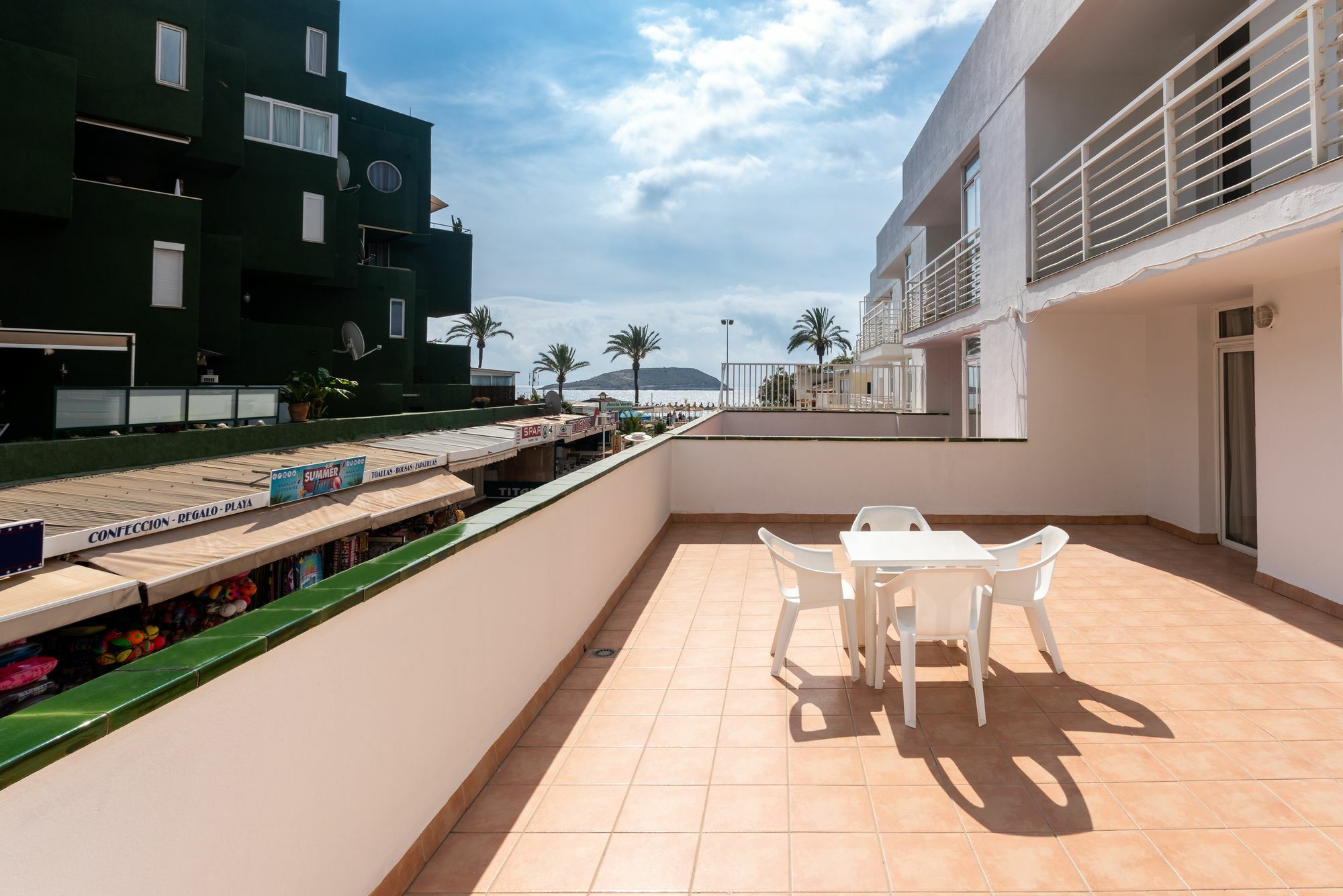 Neighbours Apartments Magaluf  Esterno foto